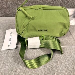 Athleta All About Crossbody Bag NWT Lime Green Athleisure Athletic Lounge Street